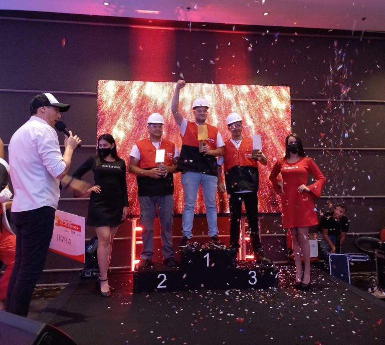 Concurso de Colocadores KLAUKOL /Una emotiva noche de sorpresas y felices ganadores