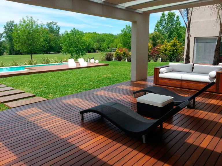 DECKS /Espacios de vida al aire libre