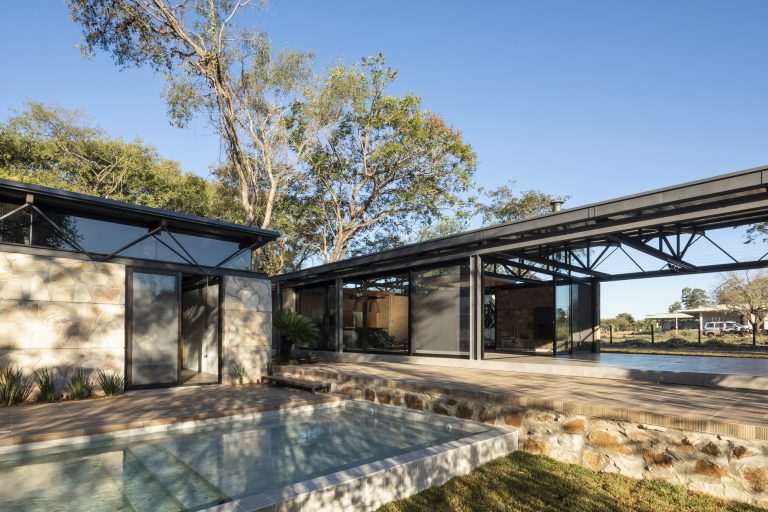 CASA DE PIEDRA /Meraki Arquitectura + Diseño