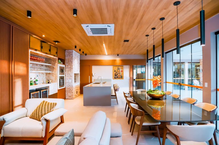 Espacio Gourmet CASA PETRA / Arq. Gabriela Giménez + Ing. Martín Escobar