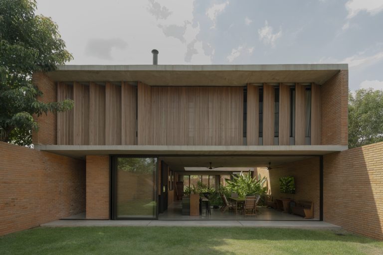 CASA NOFE /Equipo de Arquitectura
