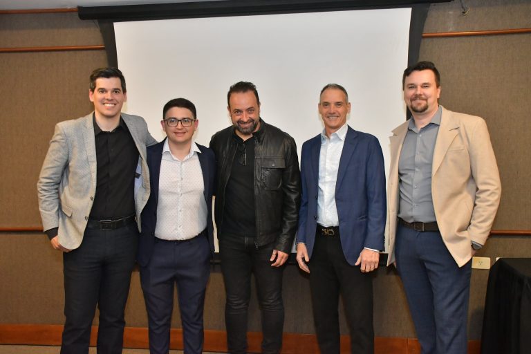 ELIANE y DECORTILES: Tres días de Innovación en Revestimientos en Asunción