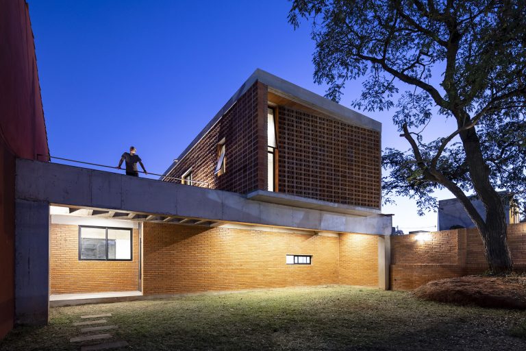 CASA PIRE KUA /Biocons Arquitectos