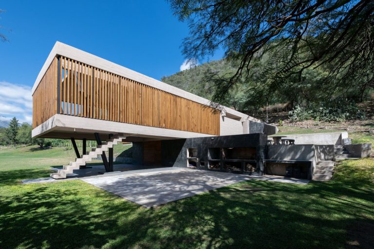 CASA LUYABA /Barrionuevo Villanueva Arquitectos