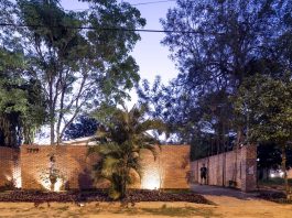 CASA EN SAN MIGUEL / NAVE + Marcos Martínez