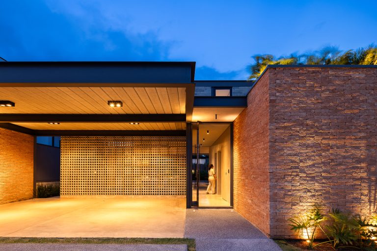 CASA GV /Taguá Arquitetura