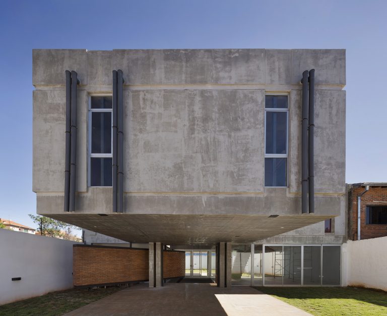 CROSSHOUSE /TDA®