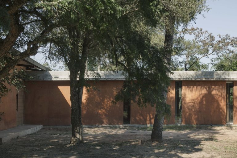 VIVIENDA L&P /Mínimo Común Arquitectura